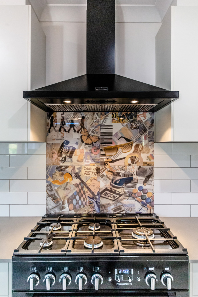 the-krc-guide-to-rangehoods-RENSHAW_DRV.JARROD_TAYLOR_BUILDING-001-ANNA_TENNE-683x1024.jpg